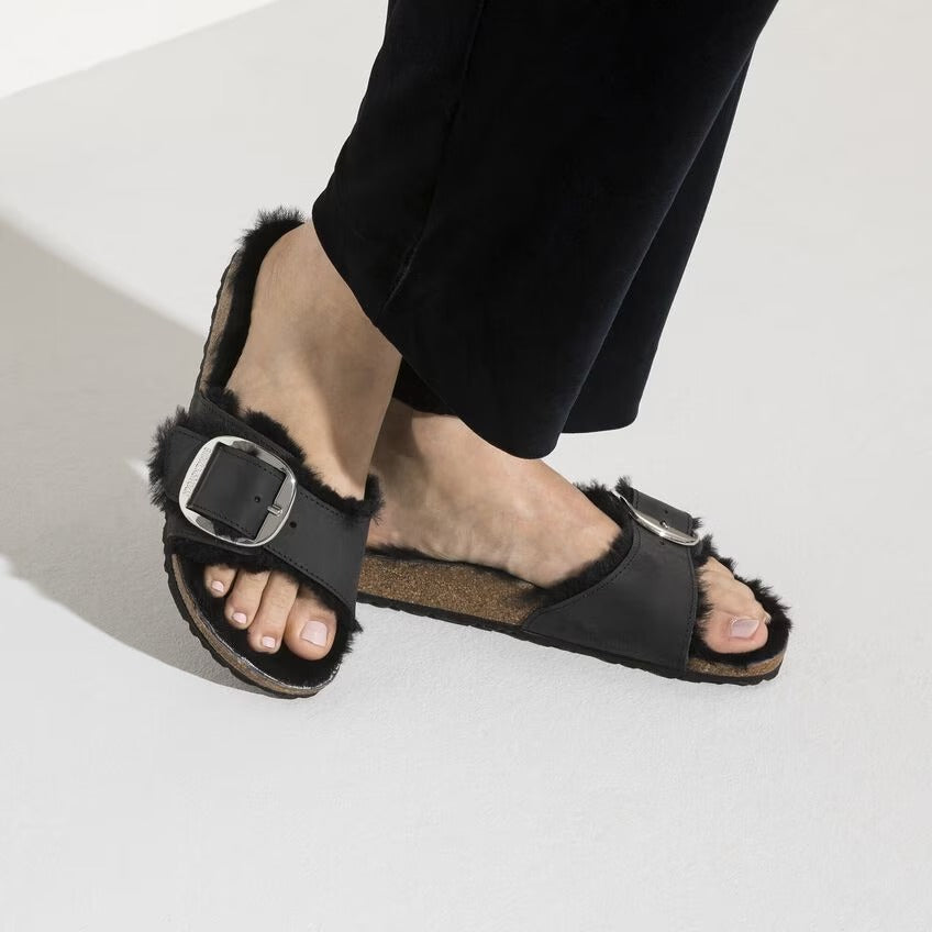 Madrid Big Buckle Shearling